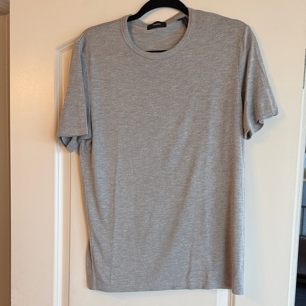 Theory Light Gray Short Sleeve Tee